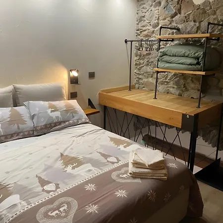 Chez Margot Et Sophie *