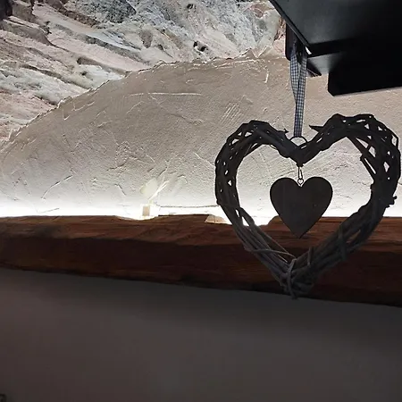 Chez Margot Et Sophie * טורניון